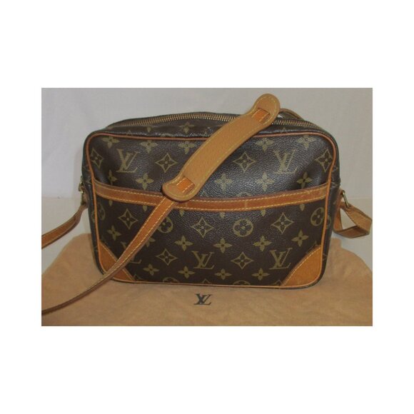 Louis Vuitton Trocadero Monogram Canvas Leather Crossbody Bag & Dust Bag MB0041 - Picture 2 of 16